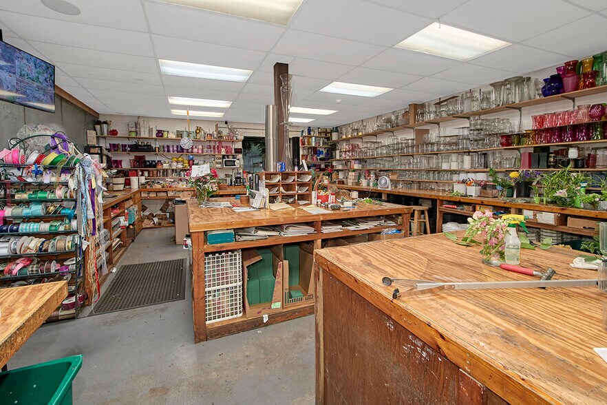 More Photos Of 78-80 Purdy Ave, Port Chester Garden Center For Sale