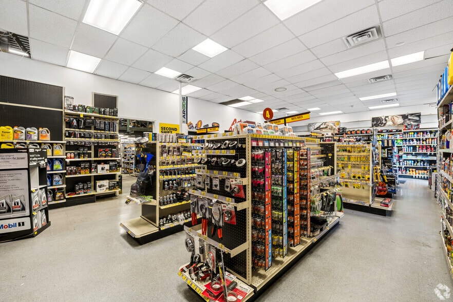 More Photos Of 22 Westmoreland Ave, White Plains Warehouse For Sale