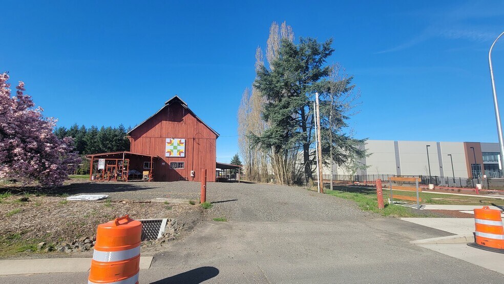 More Photos Of 4825 NE Starr Blvd, Hillsboro Land For Sale