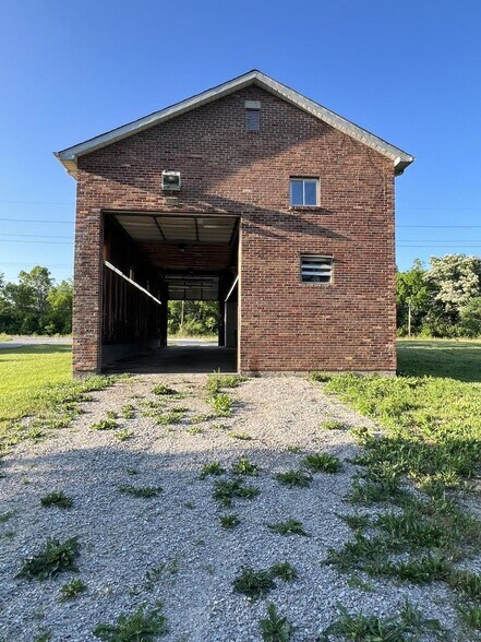 More Photos Of 4660 Mary Ingles Highway, Silver Grove Police Fire Station For Sale