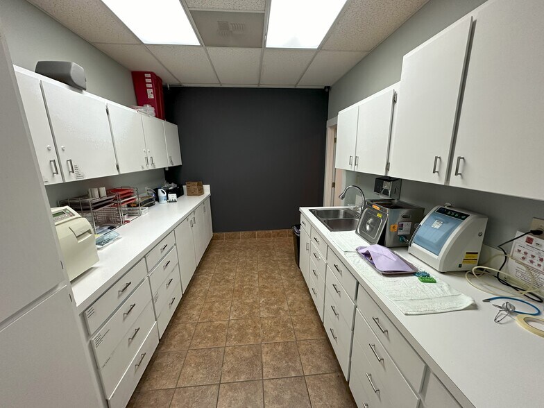 More Photos Of 1600-1648 Plaza Way, Walla Walla Unknown For Lease