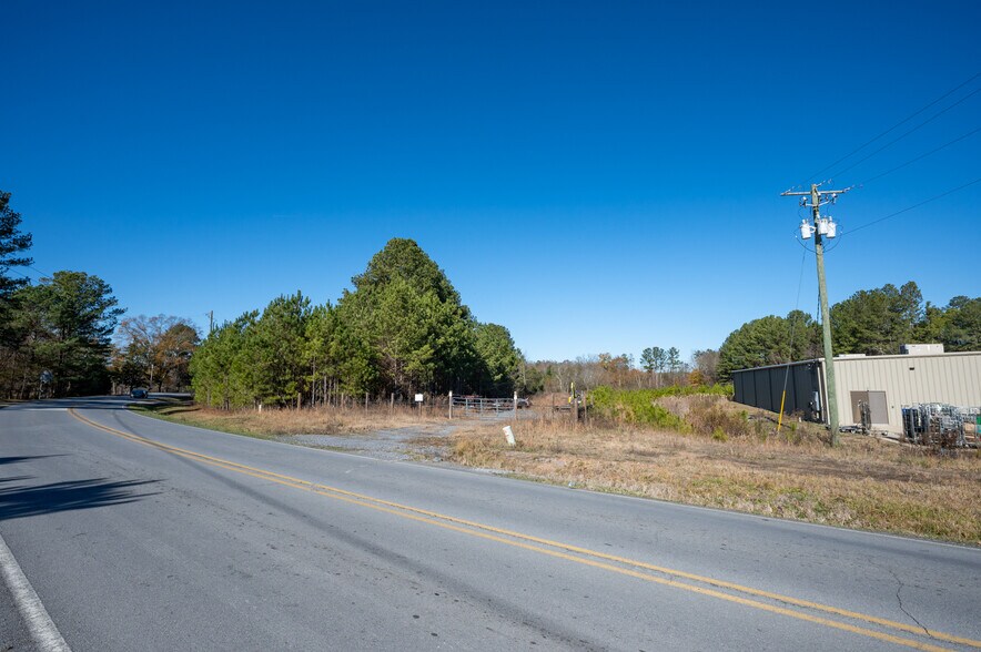 Primary Photo Of 61 Brown Bridge Rd, Chatsworth Land For Sale