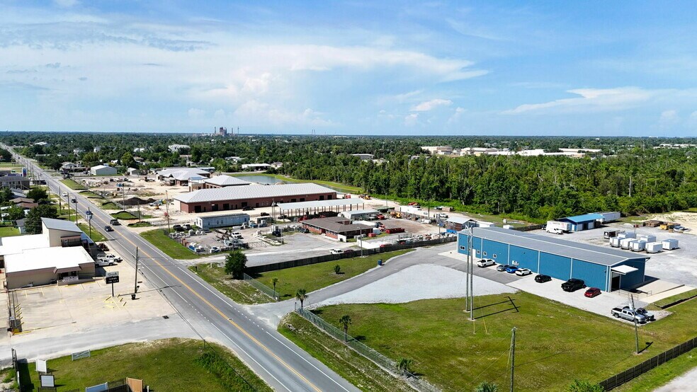 More Photos Of 1225 Transmitter Rd, Panama City Warehouse For Lease