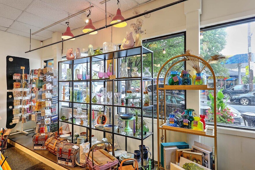 More Photos Of 50 Glendale Ave, Providence Storefront For Sale