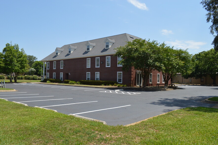 More Photos Of 4595 Spanish Trl, Pensacola Medical For Lease