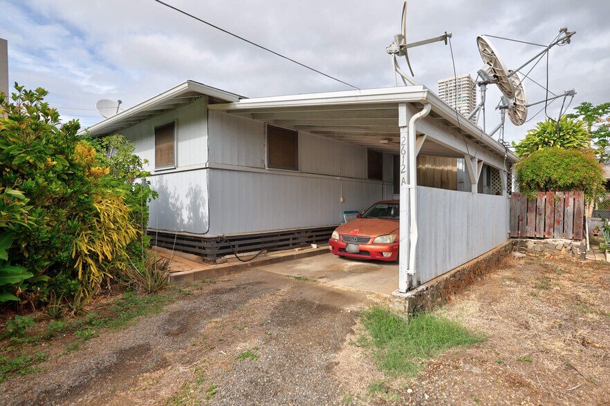More Photos Of 2606 Nahaku Pl, Honolulu Multifamily For Sale