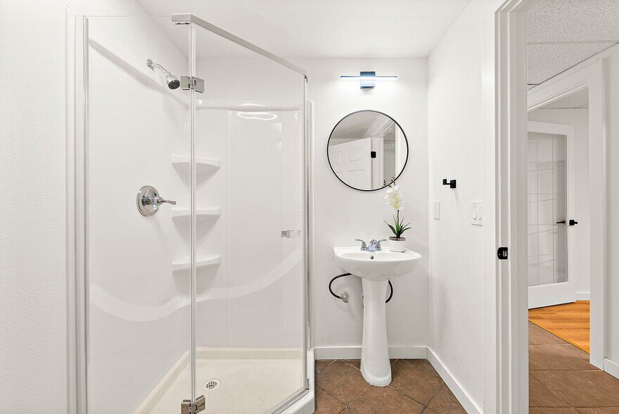 More Photos Of 1415 2nd St SE, Puyallup Assisted Living For Sale