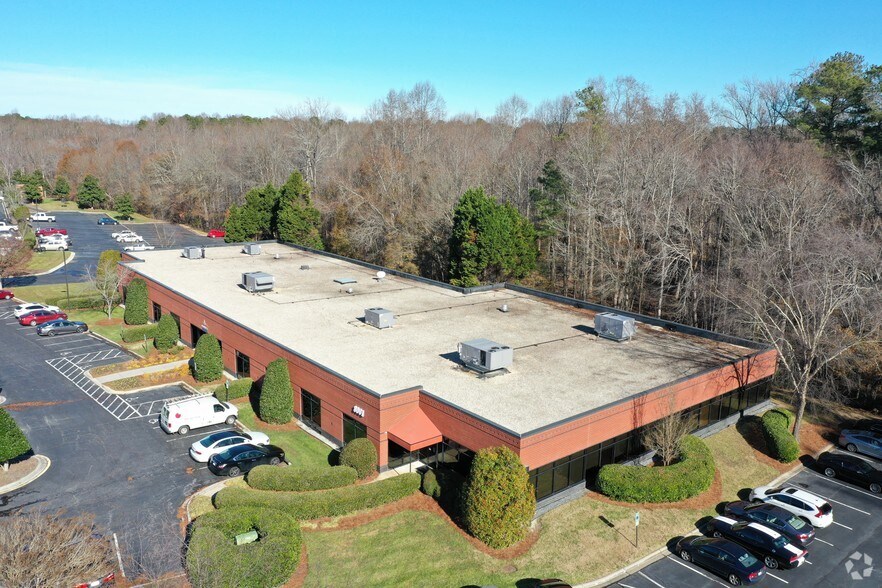 More Photos Of 2000 Aerial Center Pky, Morrisville Unknown For Lease