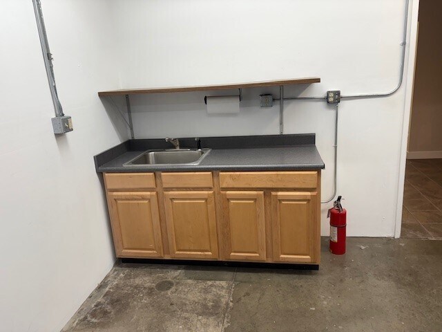 More Photos Of 285 Bel Marin Keys Blvd, Novato Light Manufacturing For Lease