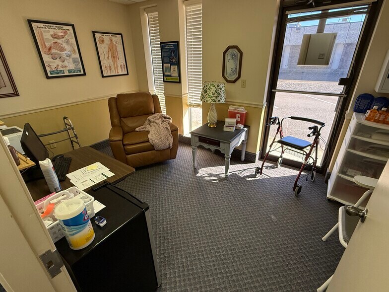More Photos Of 609 Brunson Dr, Tupelo Medical For Lease
