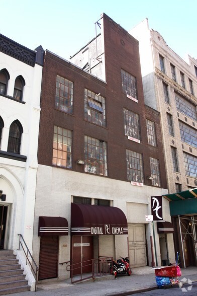 More Photos Of 426 W 55th St, New York Showroom For Sale