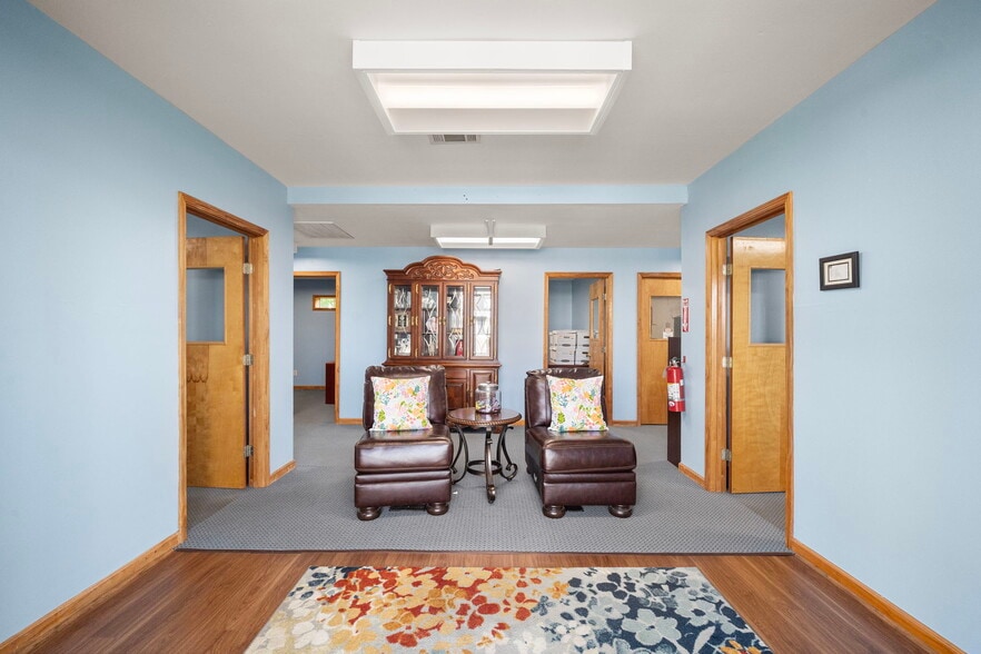 More Photos Of 421 Jones Rd, Highlands Warehouse For Sale