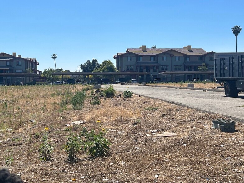 More Photos Of , Fontana Land For Sale