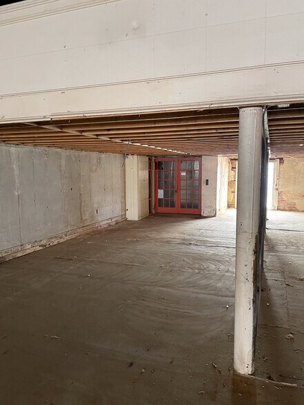 More Photos Of 114 Washington St, Williamston Storefront Retail Office For Sale