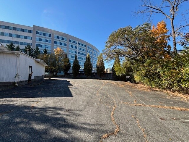 More Photos Of 12710 Twinbrook Pky, Rockville Restaurant For Sale