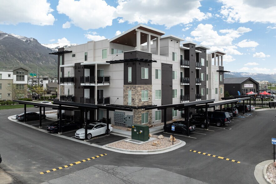 More Photos Of 507 N Broadway, Farmington Multifamily For Sale