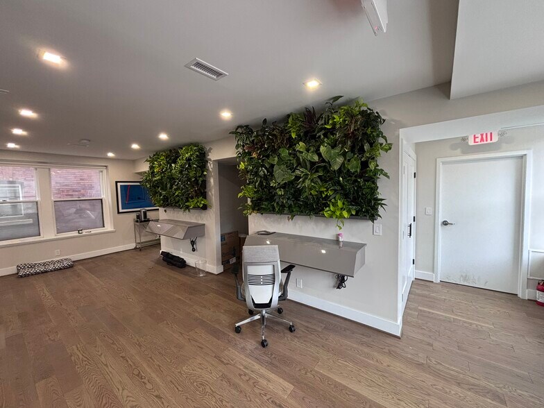 More Photos Of 110 Elmwood Ave, Buffalo Storefront Retail Office For Sale