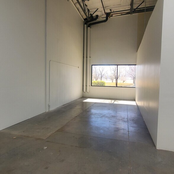 More Photos Of 990 S Rock Blvd, Reno Warehouse For Lease