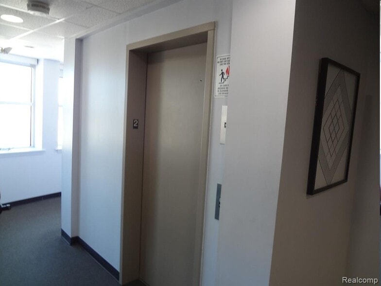 More Photos Of 14541 Mack Ave, Detroit Medical For Sale