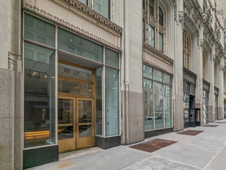 More Photos Of 233 Broadway, New York Office Residential For Lease