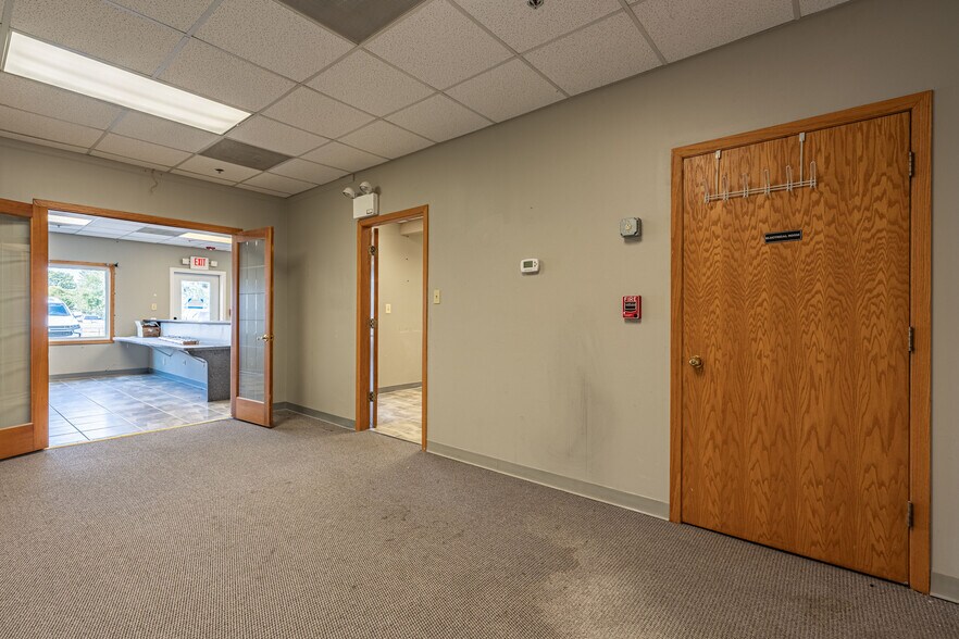 More Photos Of 17047-17061 S Harlem Ave, Tinley Park Medical For Lease