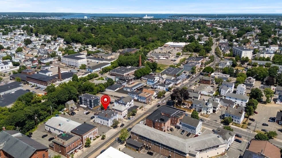 More Photos Of 98 Main St, Peabody General Retail For Sale