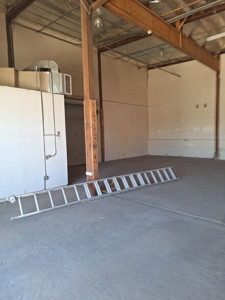 More Photos Of 3373 E Gila Ridge Rd, Yuma Warehouse For Lease