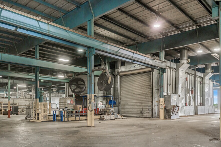 More Photos Of 42134 FM 510, Los Fresnos Manufacturing For Sale