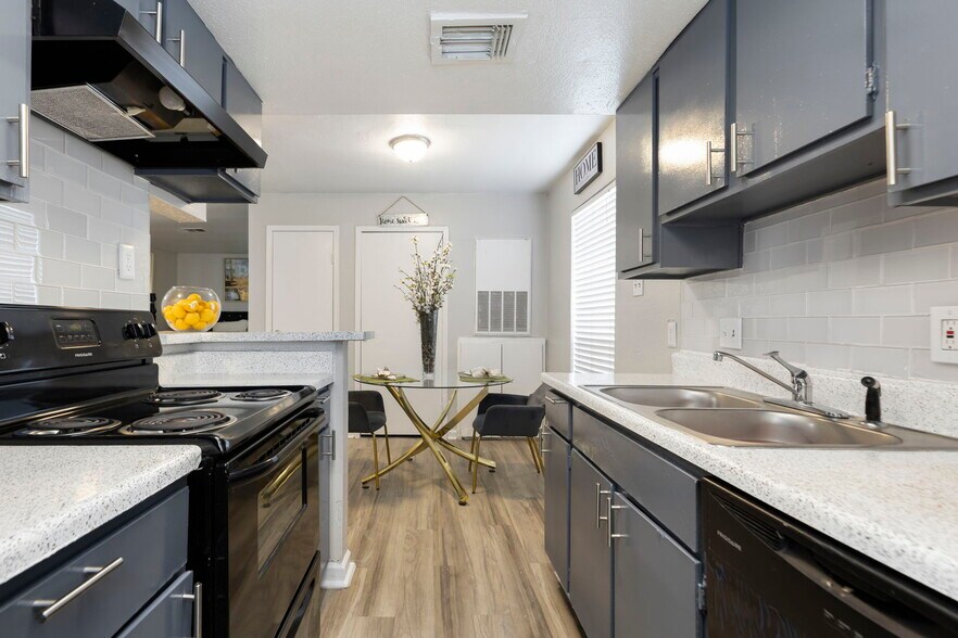 More Photos Of 5455 Timber Creek Place Dr, Houston Apartments For Sale