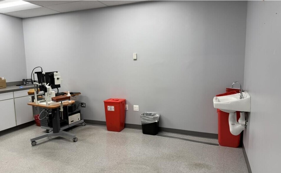 More Photos Of 6325 Woodside Ct, Columbia Office For Lease