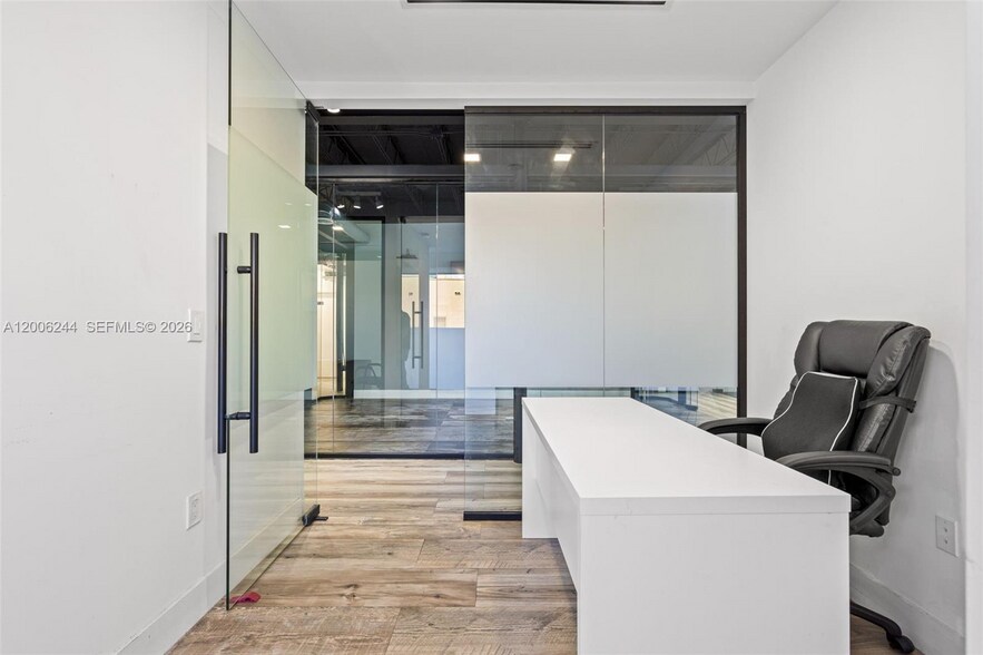 More Photos Of 4885 NW 7th Ave, Miami Office For Sale