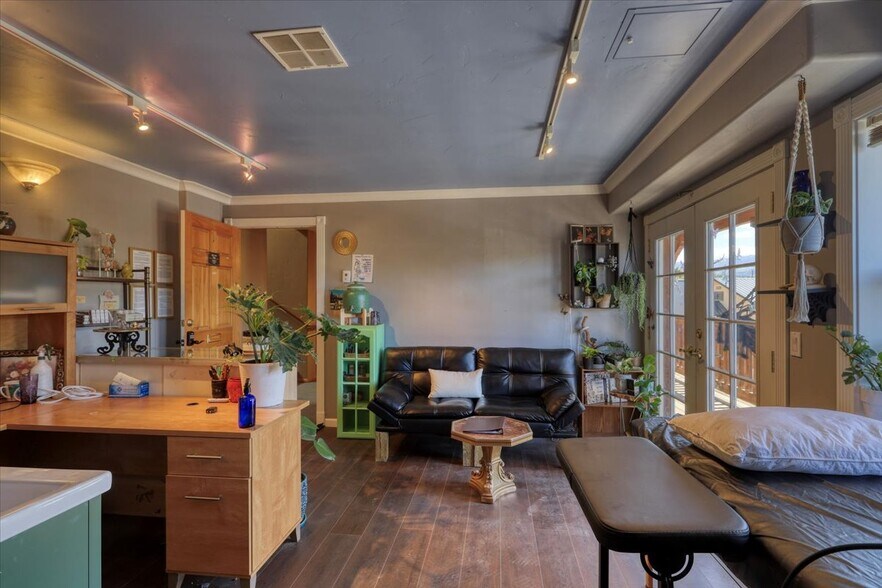 More Photos Of 450 Lewis St, Pagosa Springs Storefront Retail Residential For Sale