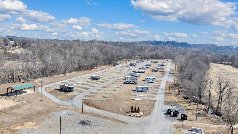 More Photos Of 319 T B Stanley Hwy, Bassett Trailer Camper Park For Sale