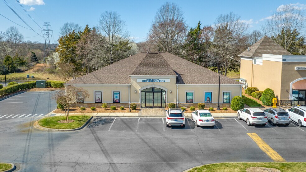 More Photos Of 8125 Ardrey Kell Rd, Charlotte Medical For Sale