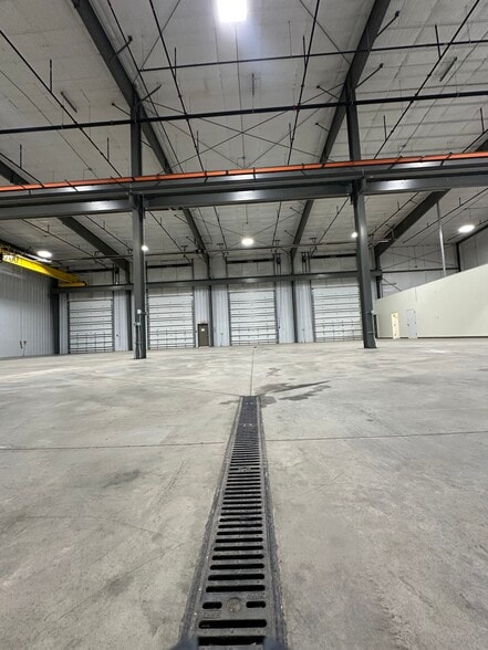 More Photos Of 6224 Tonkawa Trl, Casper Warehouse For Lease