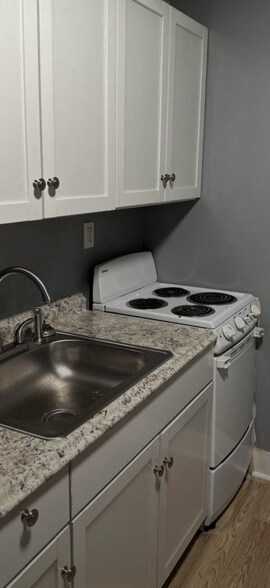 More Photos Of 534 W Ridge Rd, Rochester Restaurant For Sale