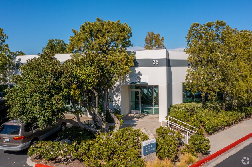 More Photos Of 92 Argonaut, Aliso Viejo Unknown For Lease