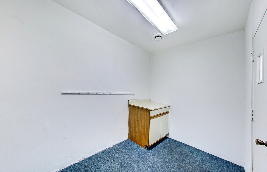 More Photos Of 1521 N Broadway, Santa Ana Medical For Sale