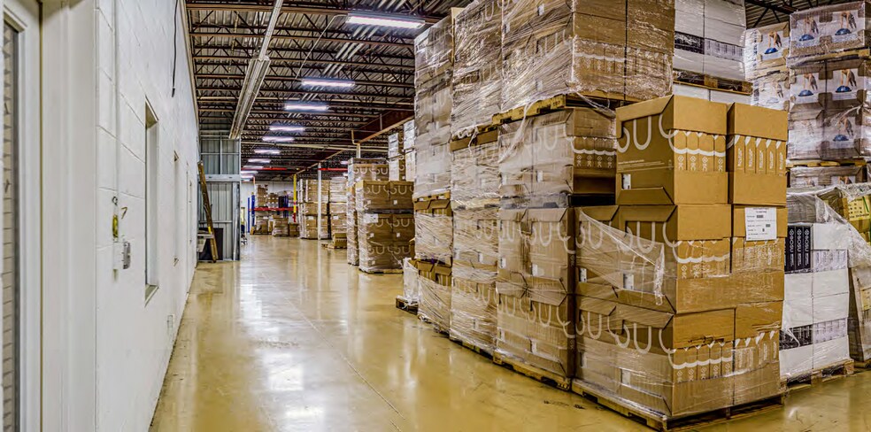 More Photos Of 1000 Hedstrom Dr, Ashland Warehouse For Sale