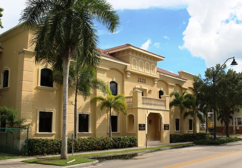 Primary Photo Of 2121 W 1st St, Fort Myers Office For Lease