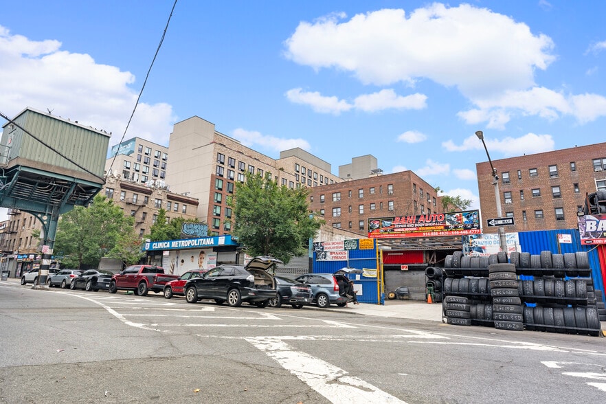 More Photos Of , New York General Retail For Sale