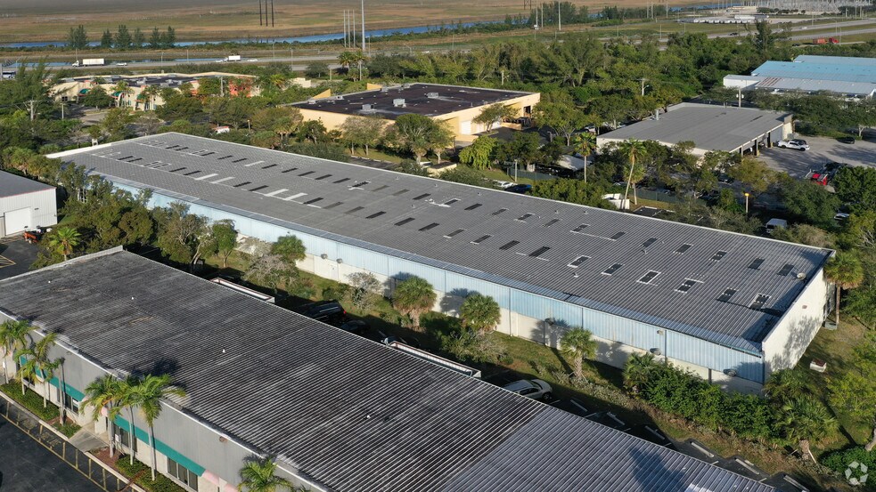 More Photos Of 5030 NW 109th Ave, Sunrise Manufacturing For Lease