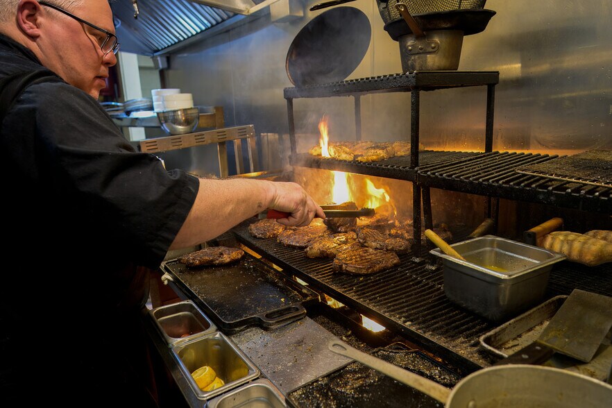 More Photos Of 300 E Main St, Johnson City Restaurant For Sale