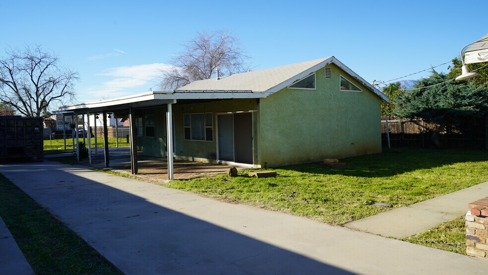 More Photos Of 4451 Glen St, Riverside Multifamily For Sale