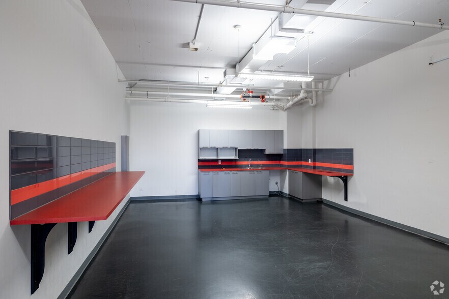 More Photos Of 4200-4226 Boul Saint-Laurent, Montréal Office For Lease