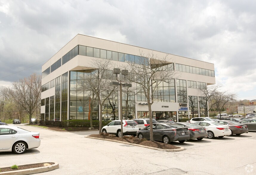 More Photos Of 27600 Chagrin Blvd, Beachwood Office For Lease