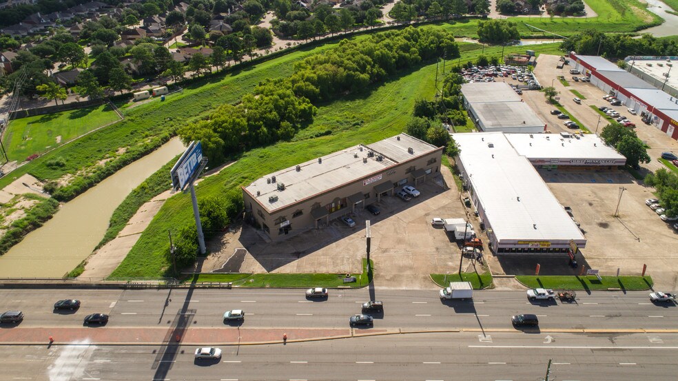 More Photos Of 6030 Highway 6 N, Houston Freestanding For Sale