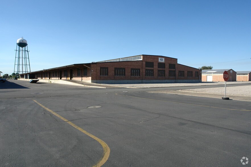 More Photos Of 628-673 W 1st St, Ogden Unknown For Lease