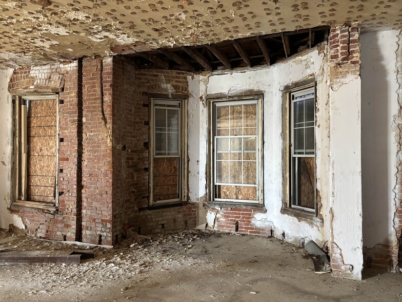 More Photos Of 6101 Sligo Mill Rd NE, Washington Skilled Nursing Facility For Sale