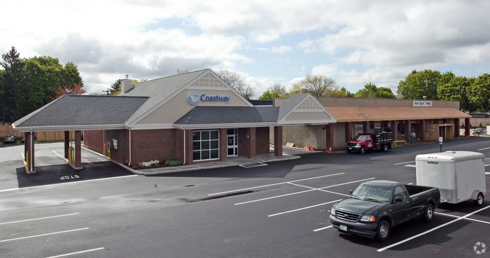 More Photos Of 2830 Pawtucket Ave, East Providence Freestanding For Sale